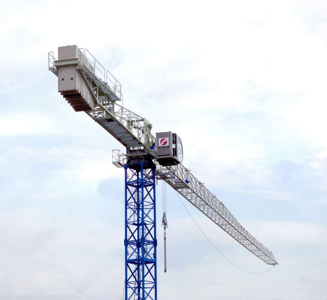 Super Crane Service 