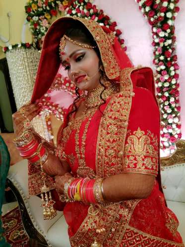 Herbal Rediance Institute Salon Home Service 