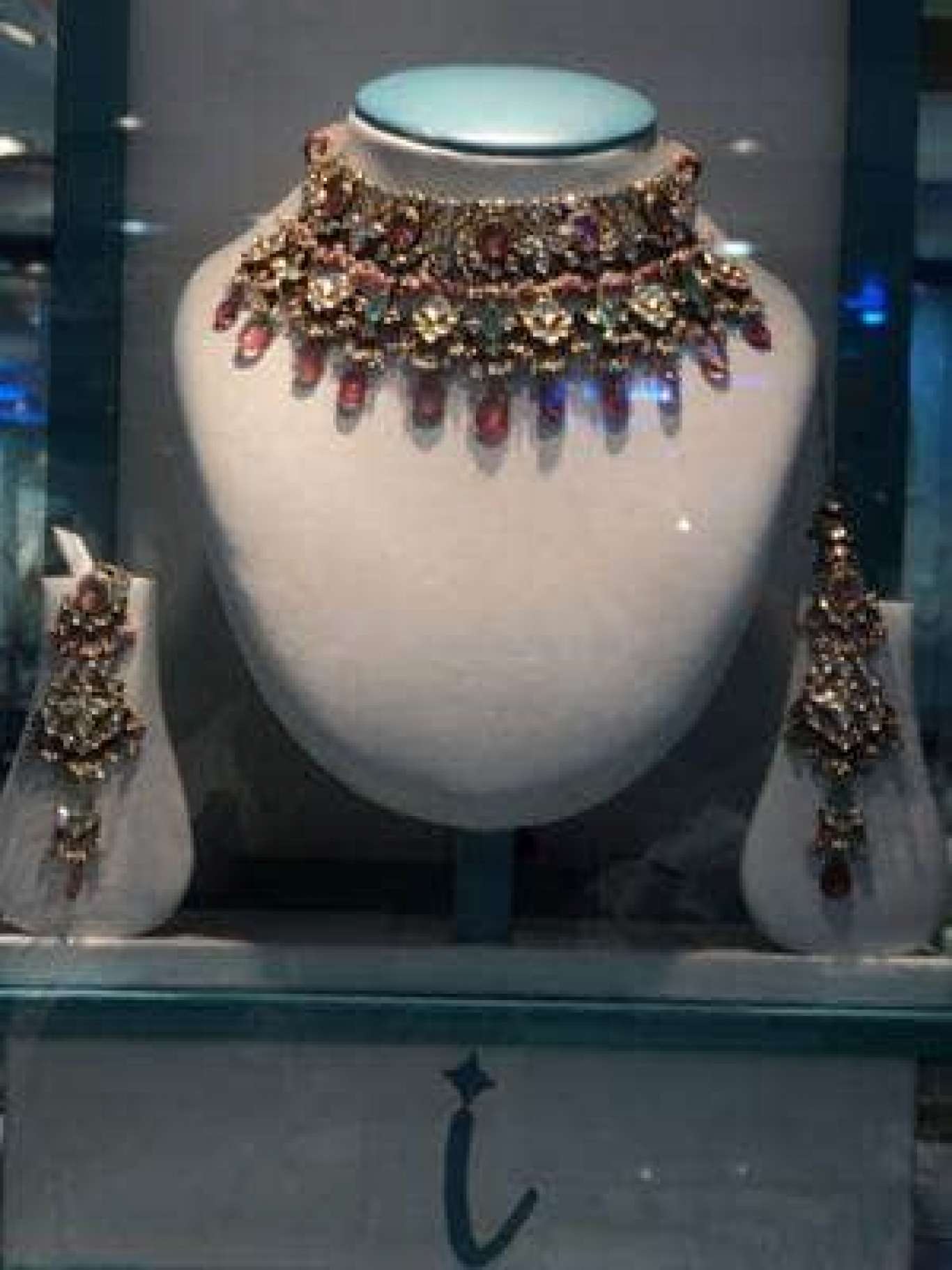 Indian Gem  Jewellery Imperial Pvt Ltd 