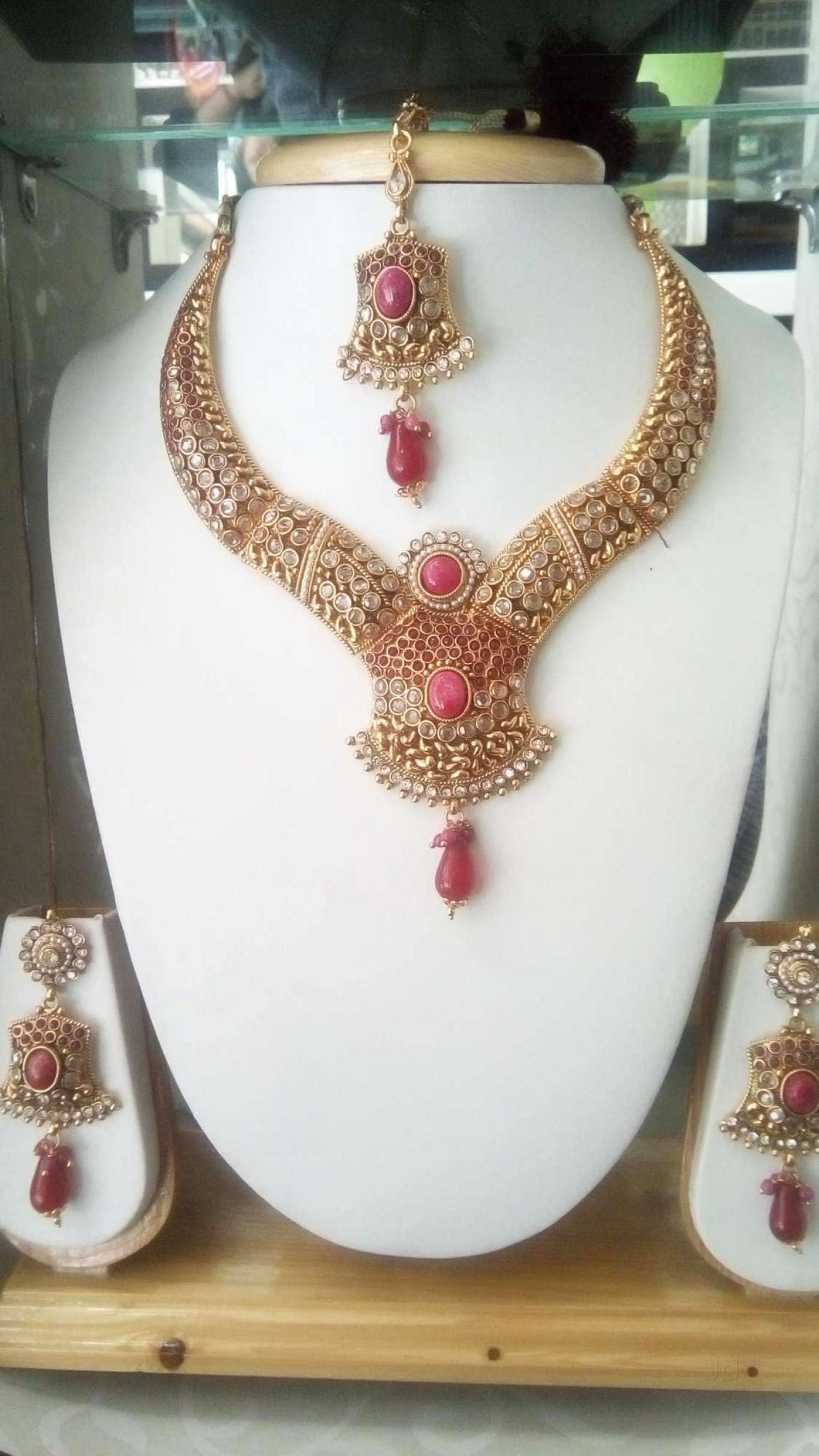 Mahamaya Gems And Jewellery 