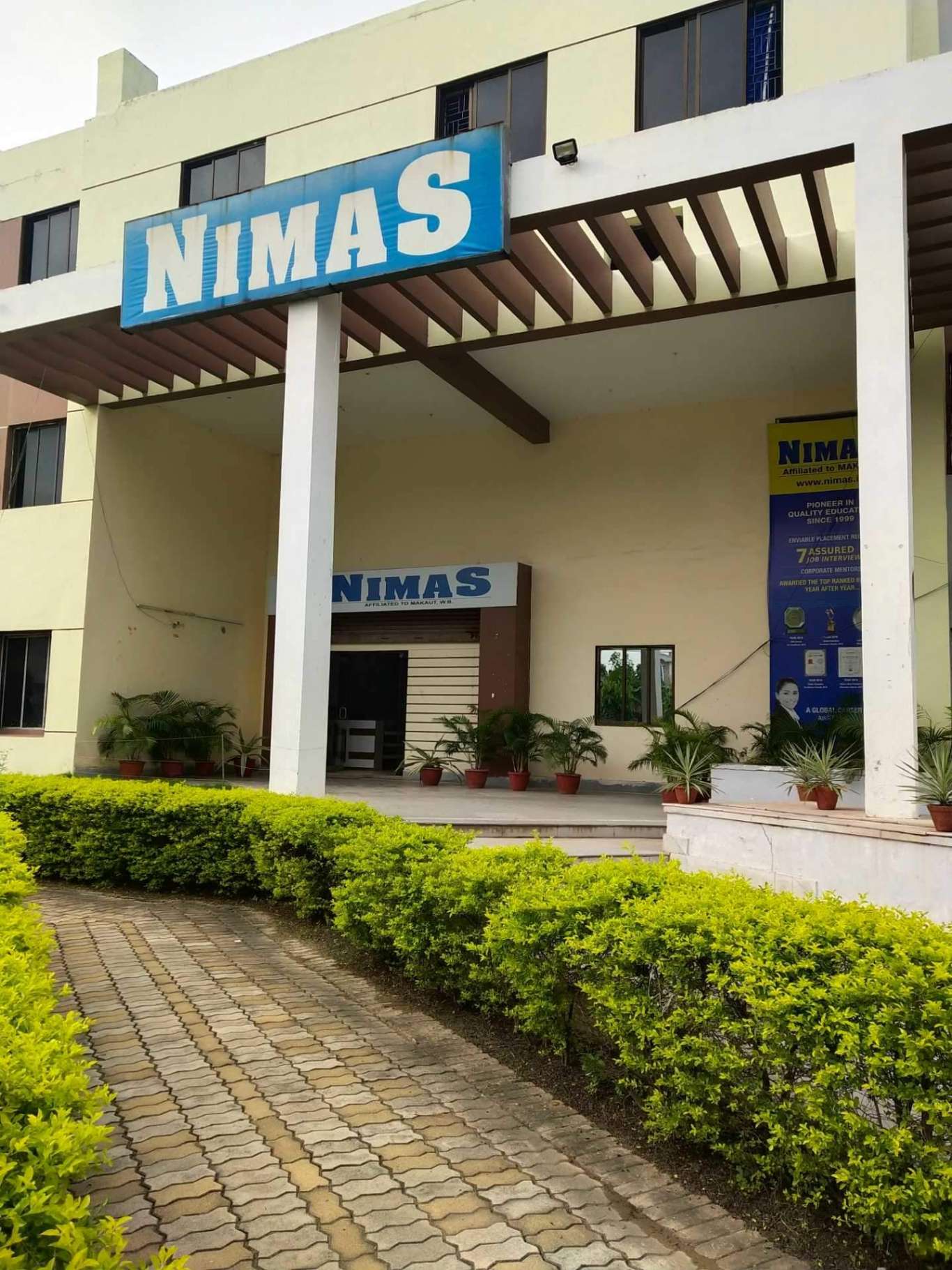 NIMAS 