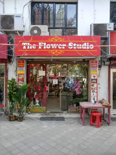 The Flower Studio 