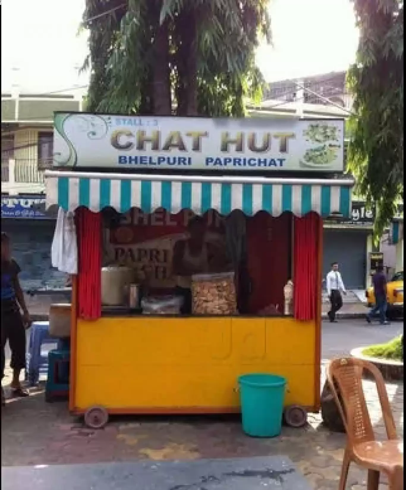 Chat Hut 