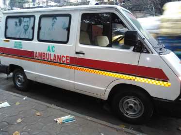 Save Life Ambulance Service