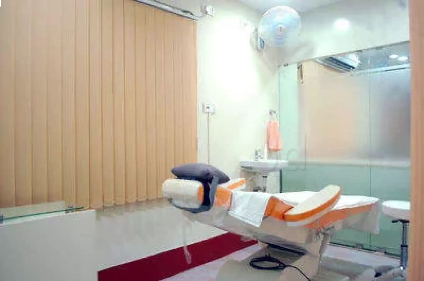 Dr Hawelias Skin Clinic 